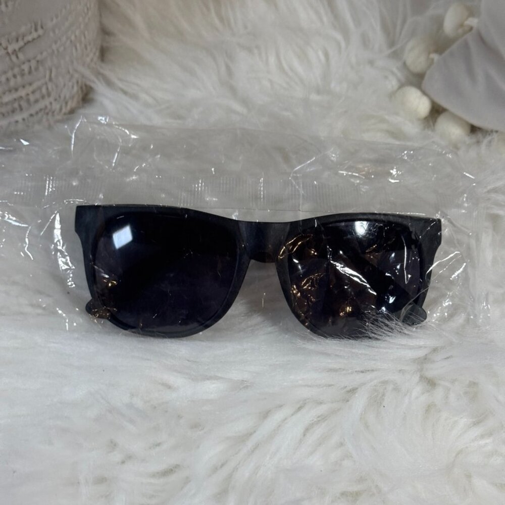 Midland Black Sunglasses UV400 Protection – Unisex – New in Packaging